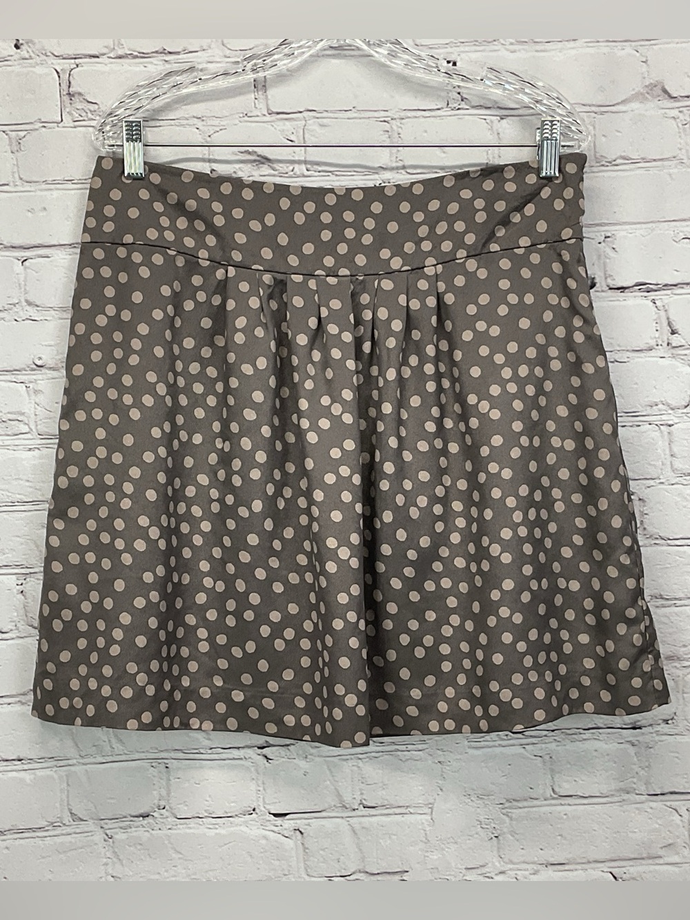 Ann Taylor LOFT Skater Skirt Women's Size 10 Grey Mauve Cream Polka Dot Casual
